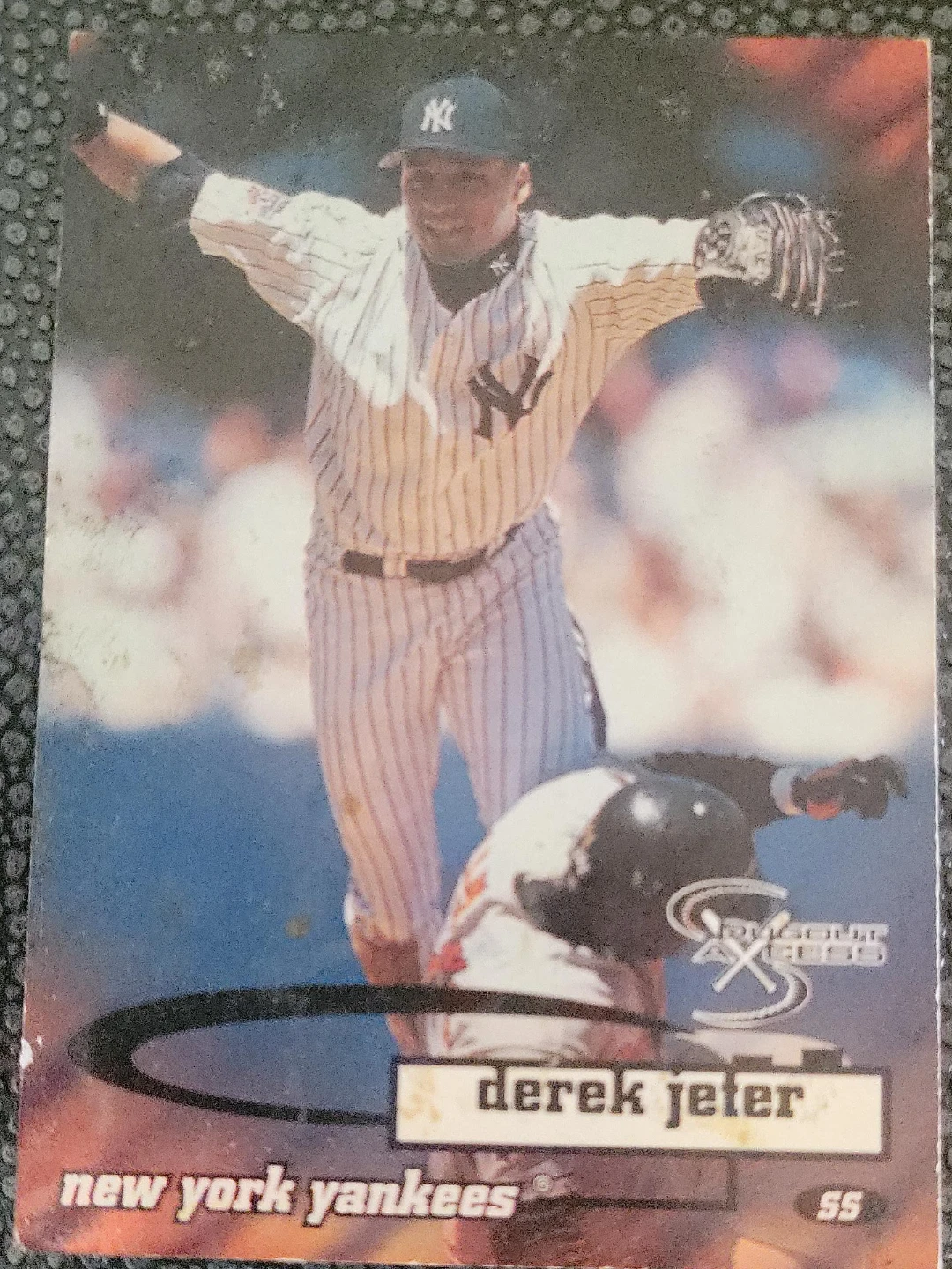 Derek Jeter Dugout Access Trading Card