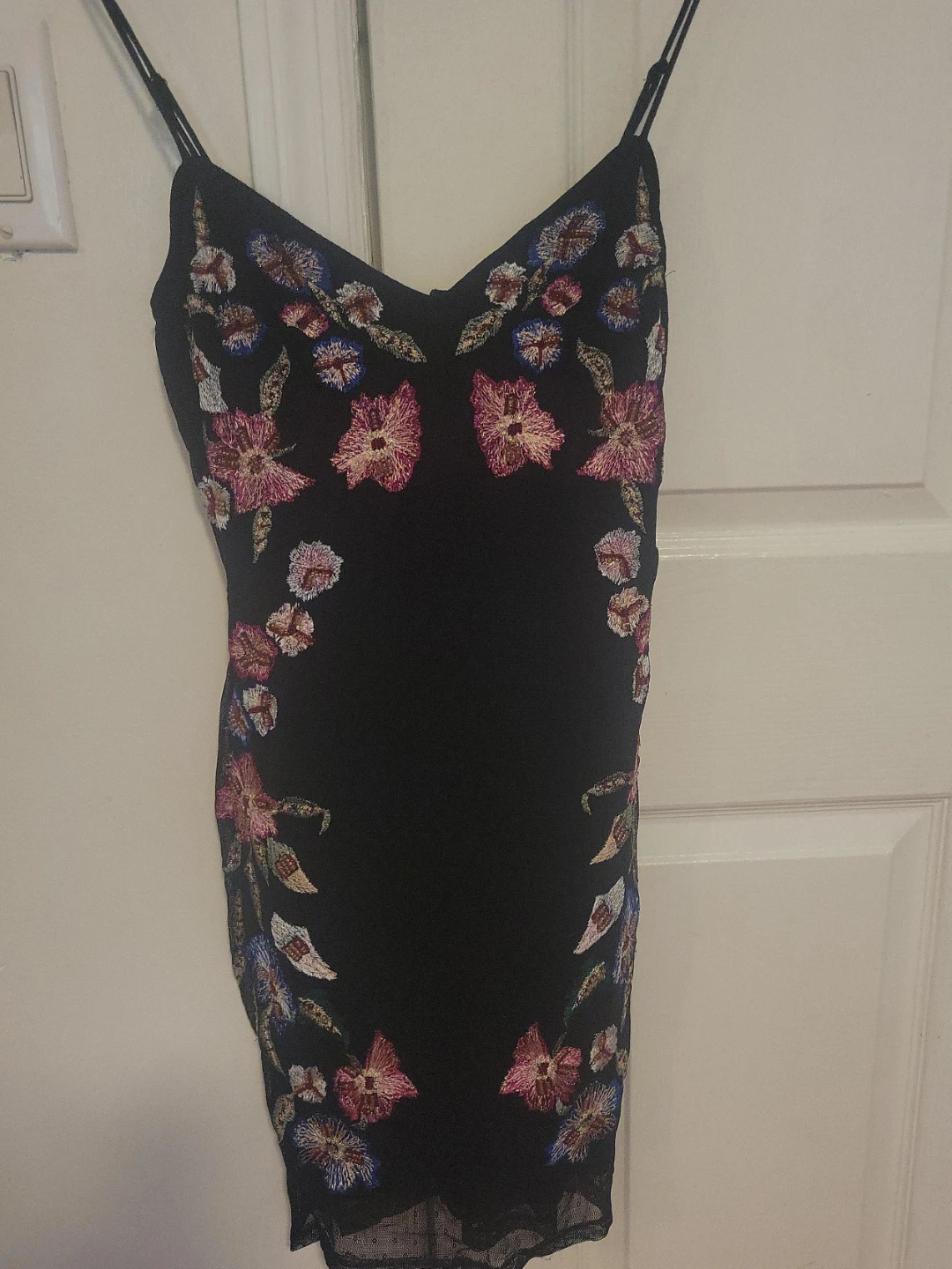 GUESS Floral Embroidered Black Dress