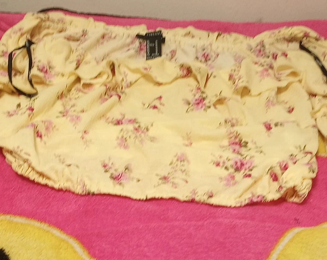 Forever 21 Floral Off-the-Shoulder Top