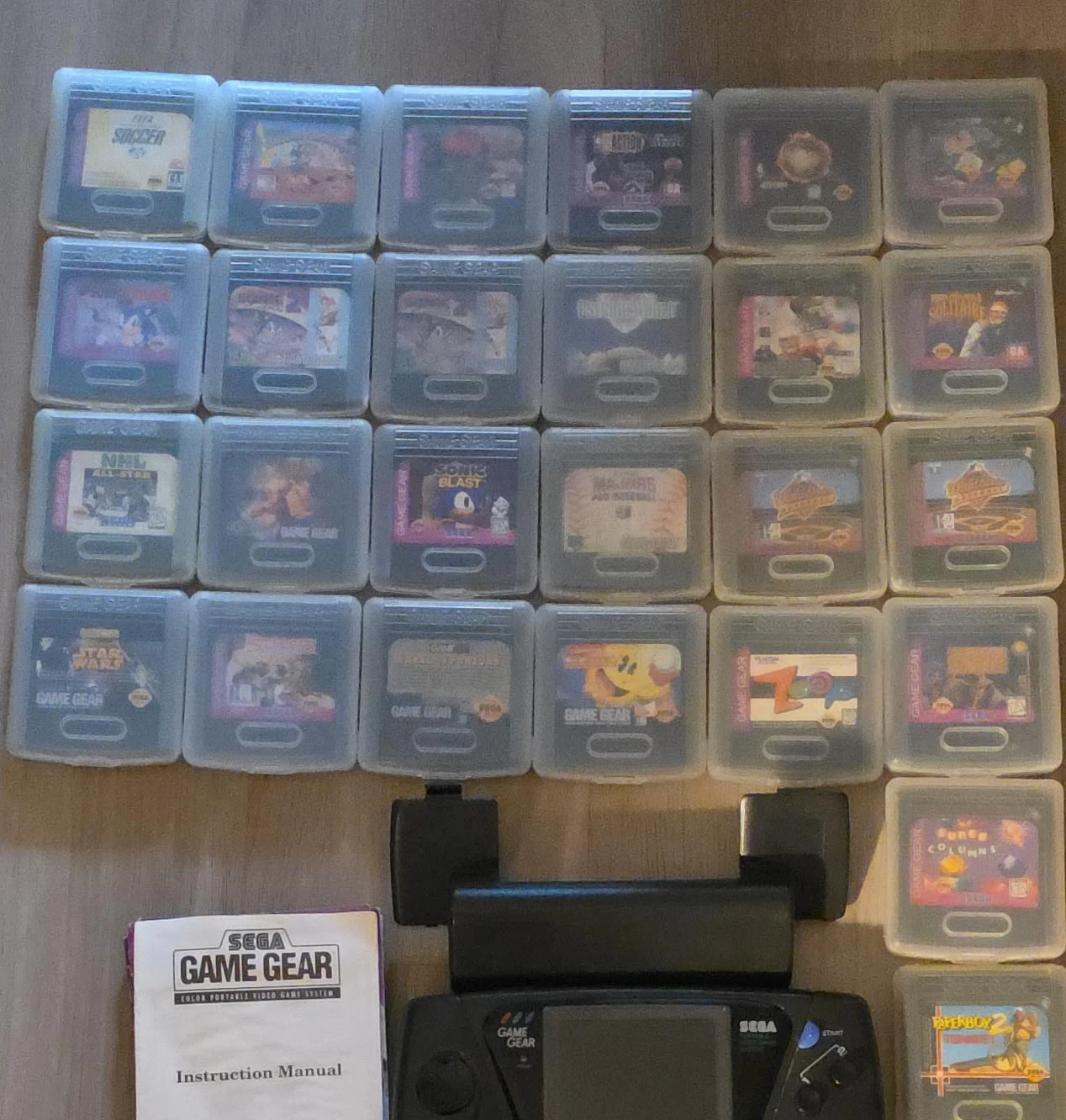 Sega Game Gear Console Bundle with 26 Games