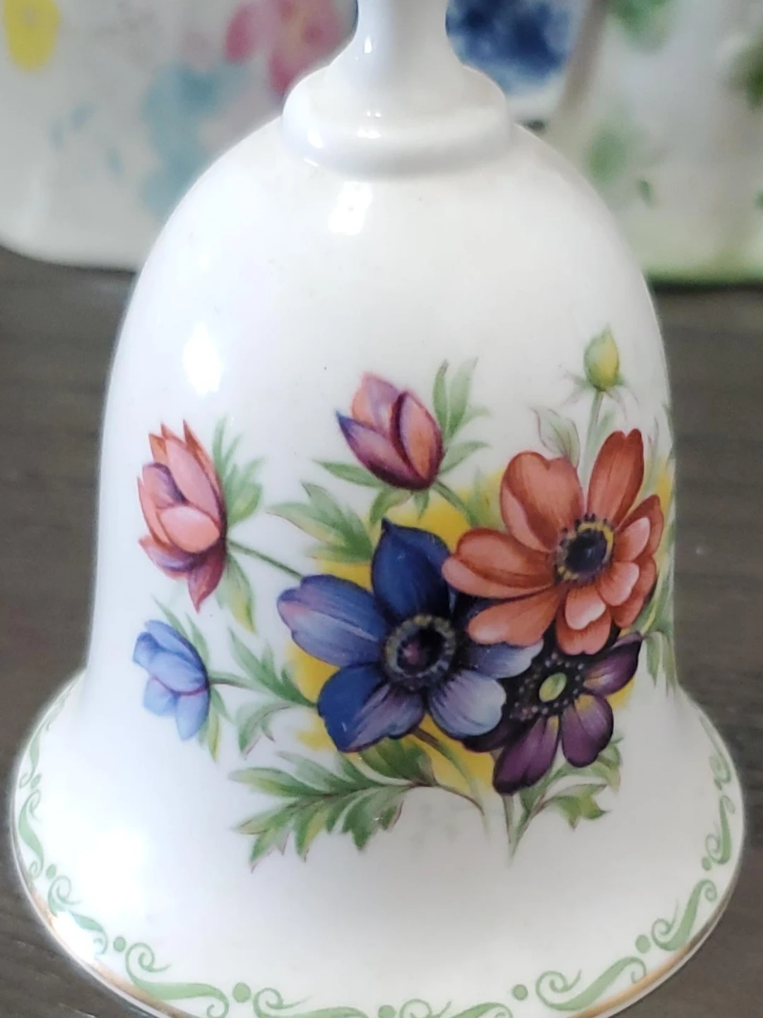 Queens Fine Bone China Anemone bell