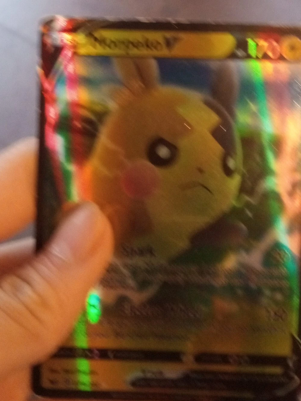 Morpeko V Pokemon Trading Card