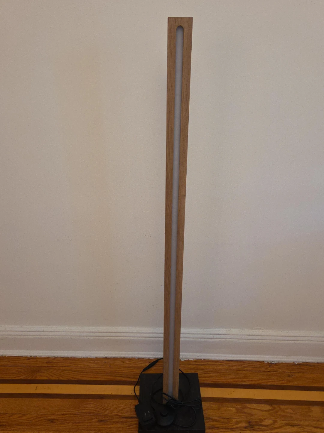 Modern Wood LED Floor Lamp