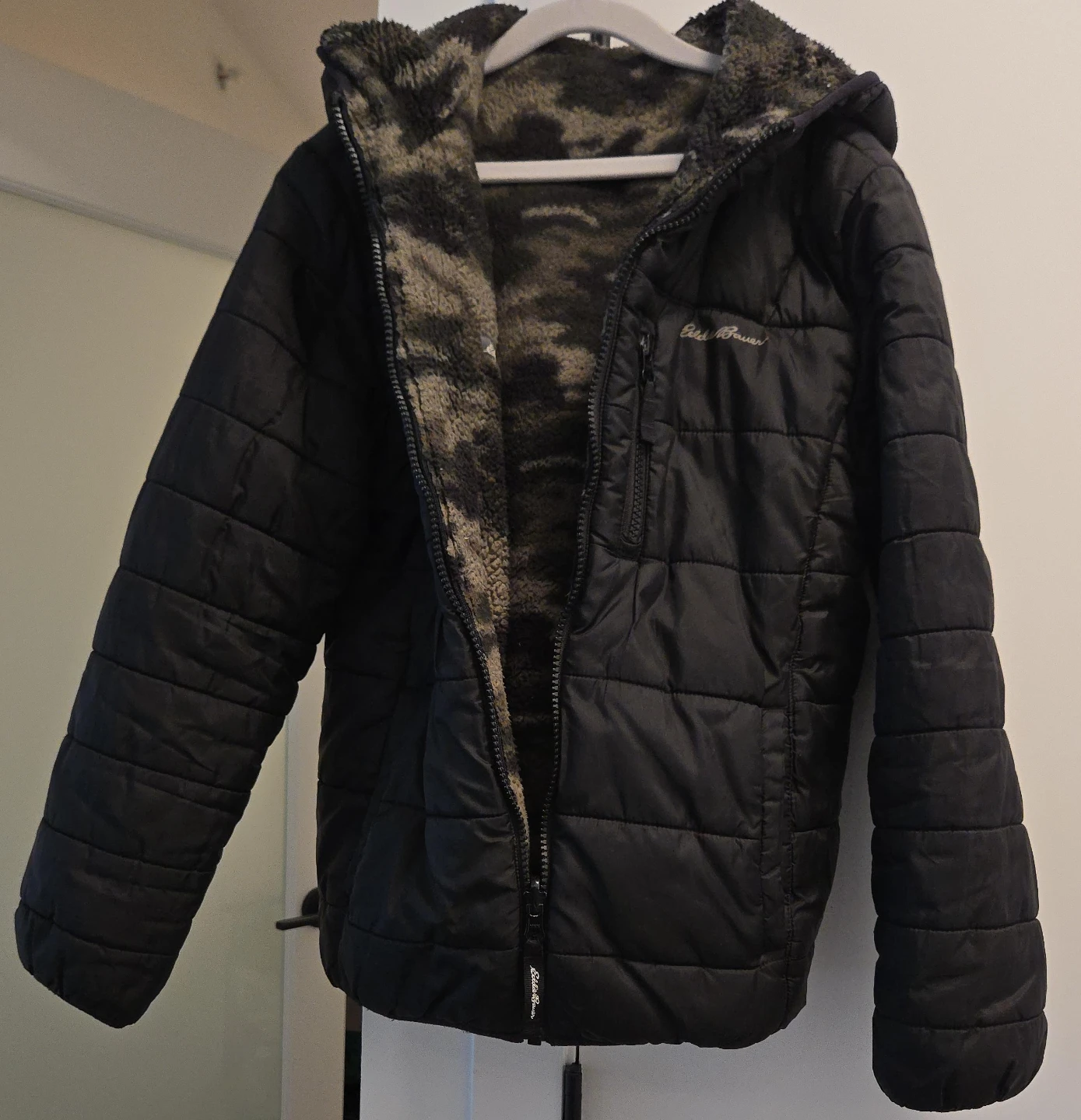 Eddie Bauer Boys Hooded Puffer Jacket Black
