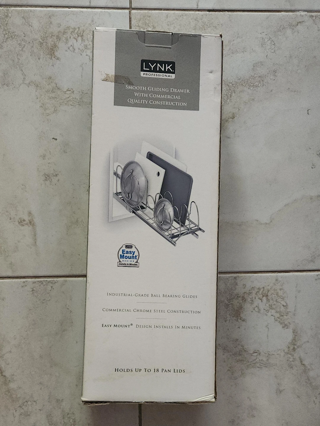 Lynx roll out lid holder  BNIB