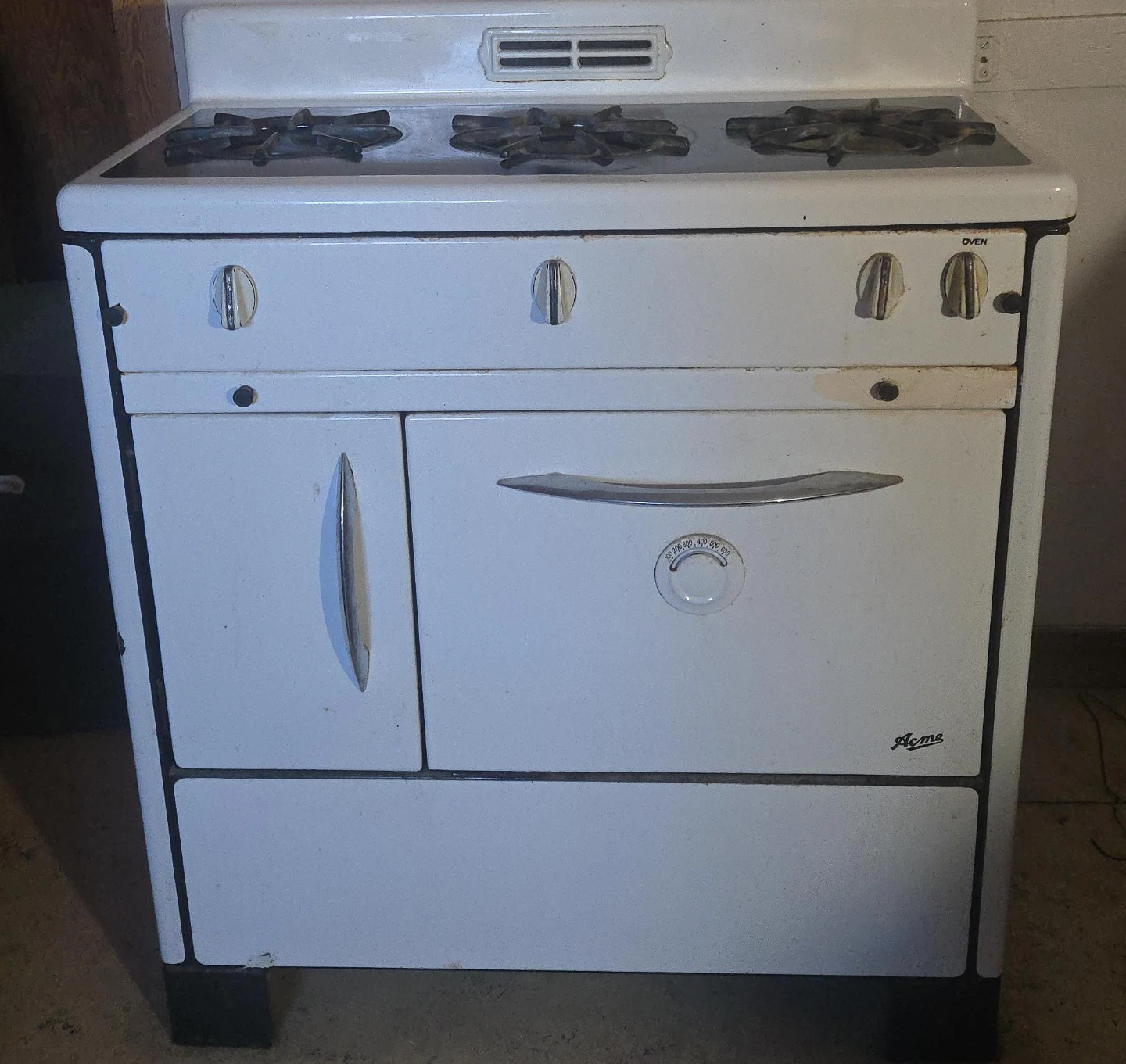 Vintage Acme Gas Stove
