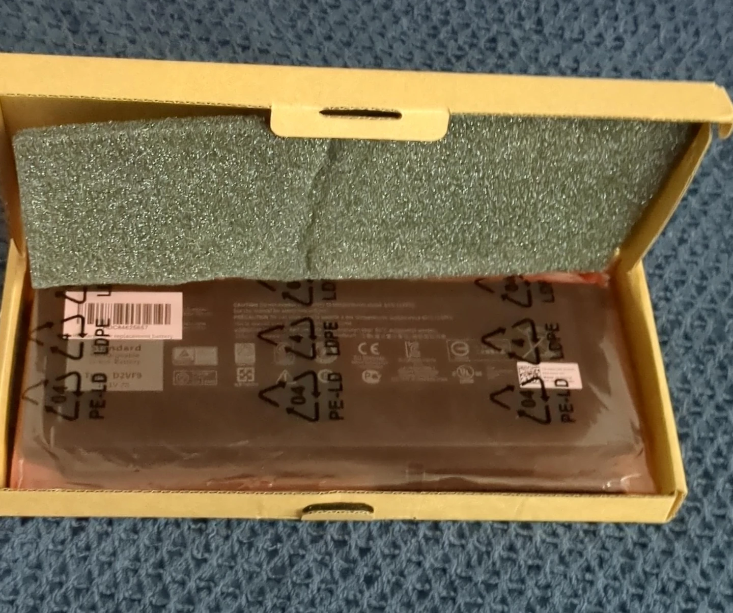 Standard Rechargeable Replacement Battery D2VF9