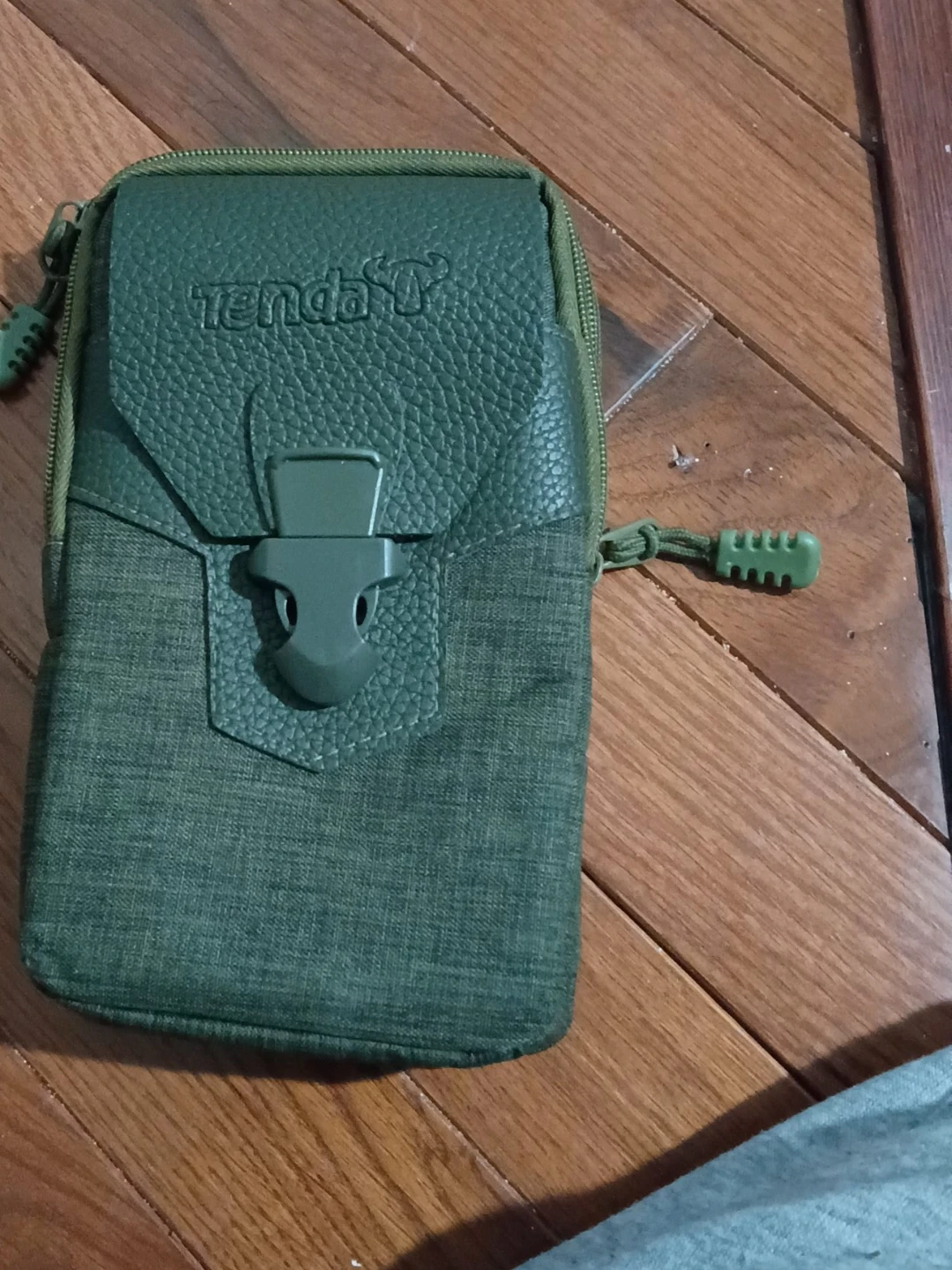 Tenda Green Utility Pouch
