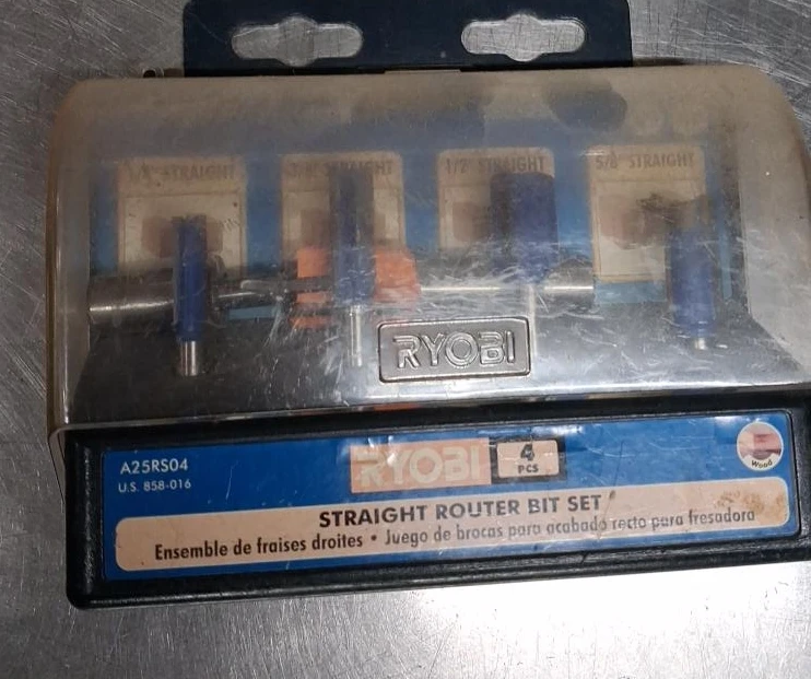 Ryobi 4-Piece Straight Router Bit Set