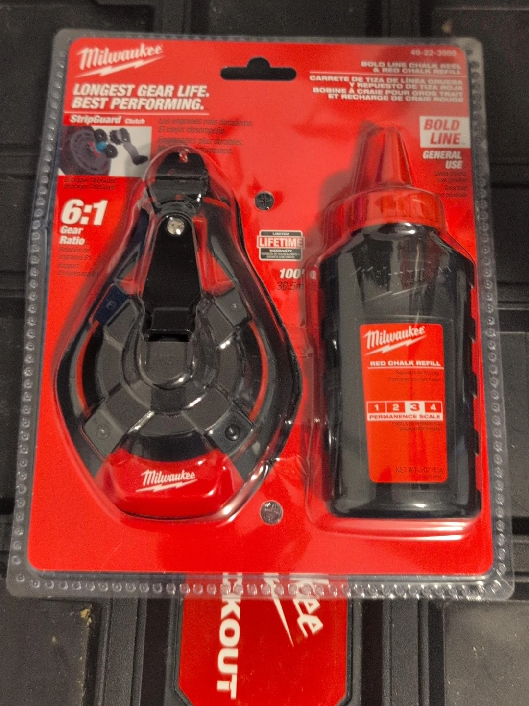 Milwaukee Bold Line Chalk Reel and Red Chalk Refill