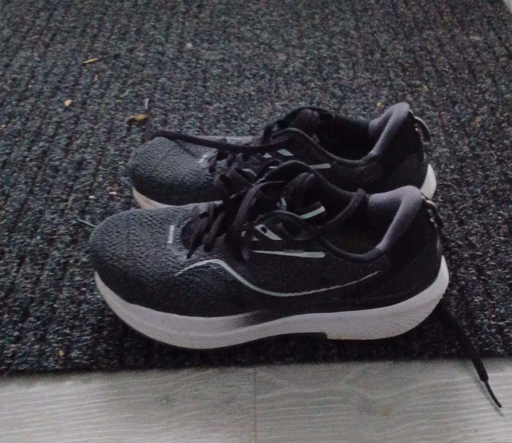 Saucony Echelon Running Shoes