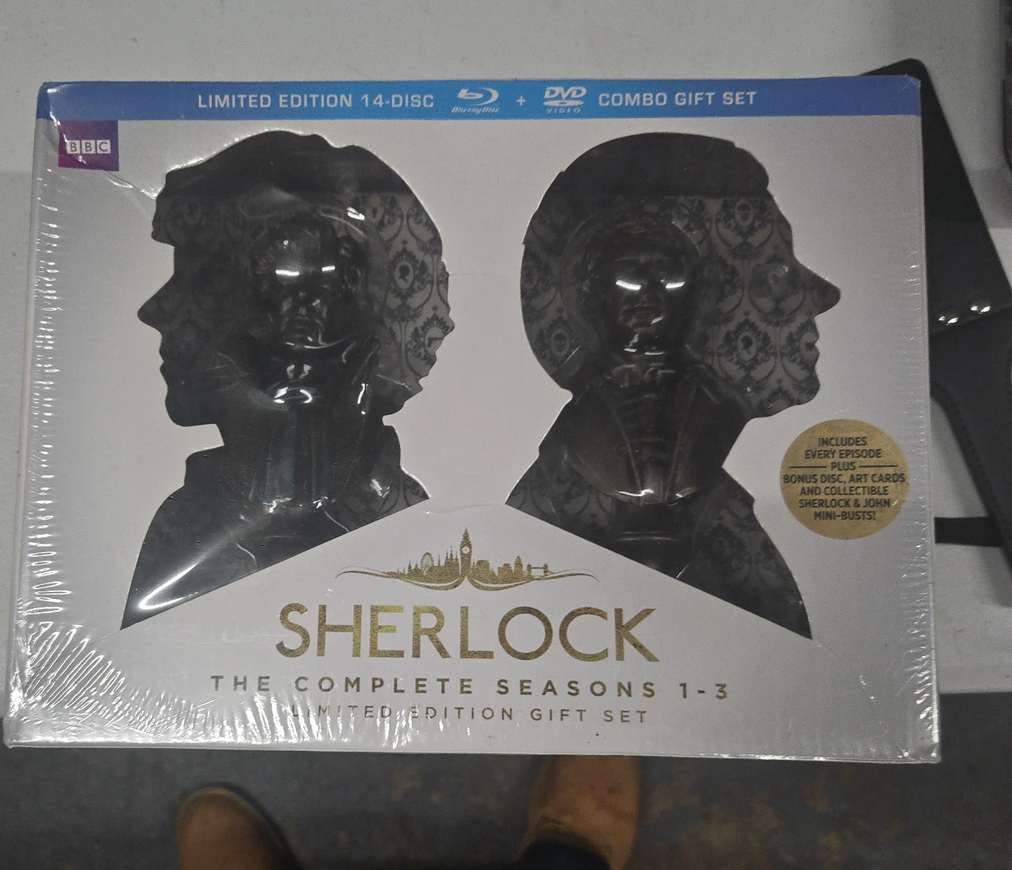 Sherlock The Complete Seasons 1-3 Limited Edition Gift Set