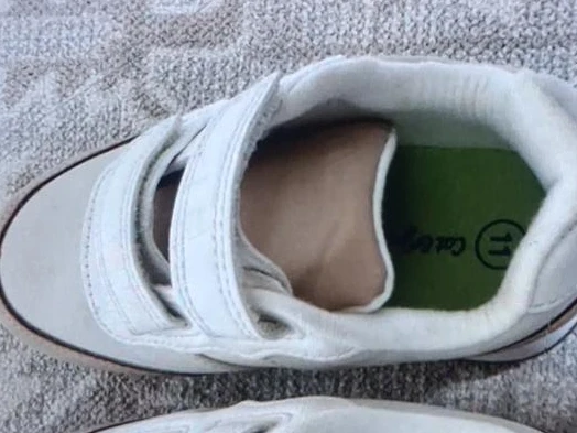 Cat & Jack Kids Sneakers Size 11