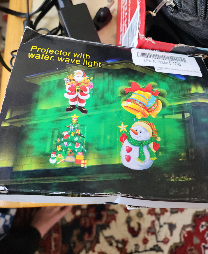Minetom Christmas Projector Lights - Like New! thumbnail