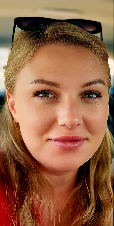 Oksana Komarovska profile