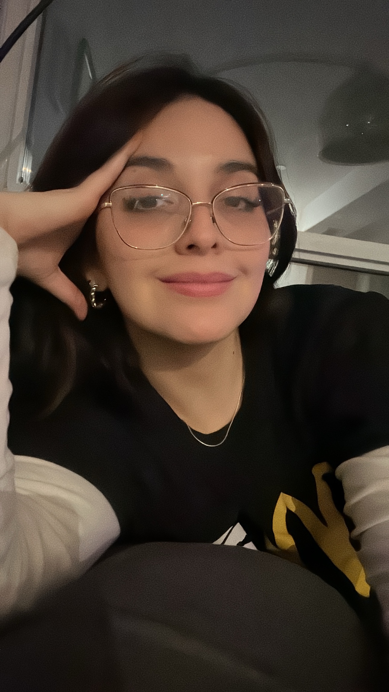 Daniela profile