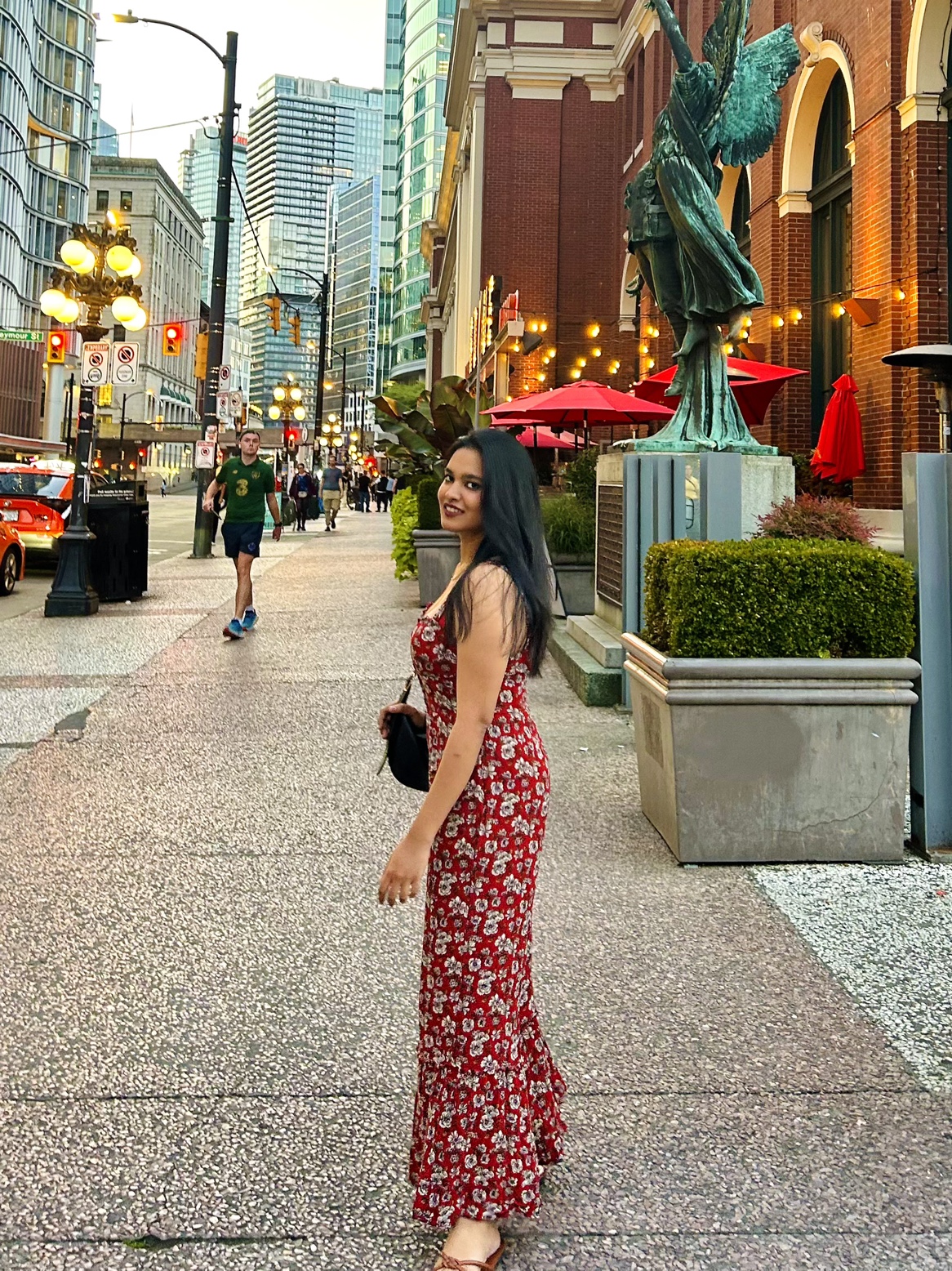 Niki profile
