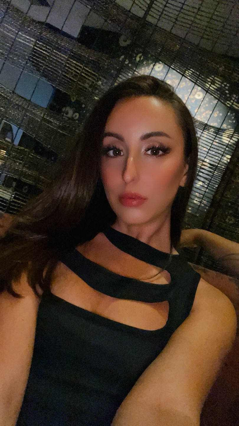 Julianne profile