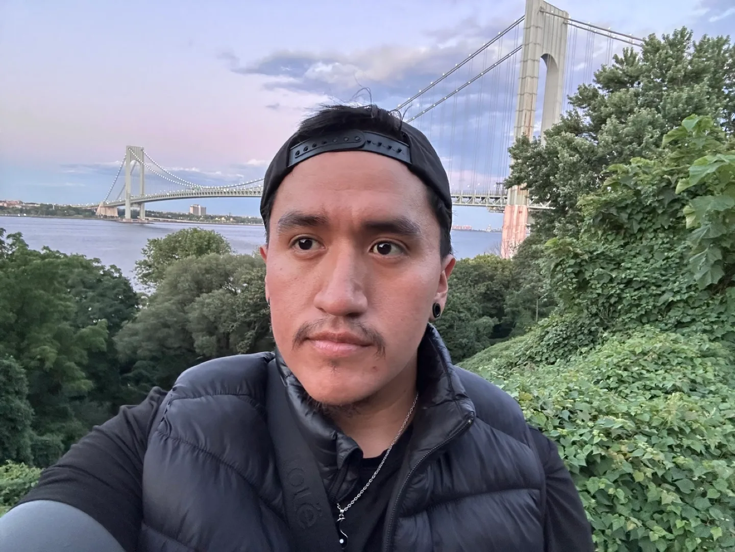 Rolando Hernandez profile