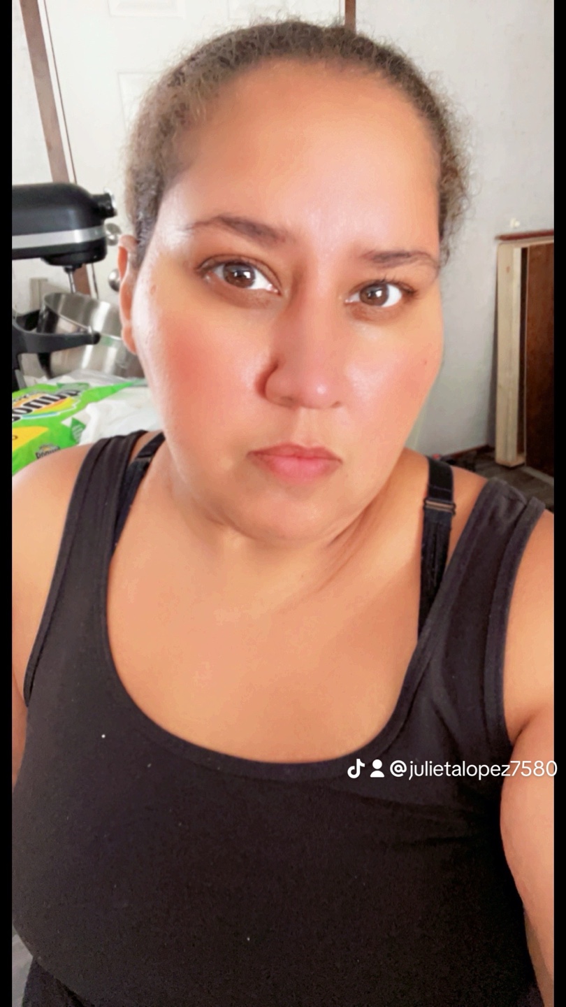 Julieta profile