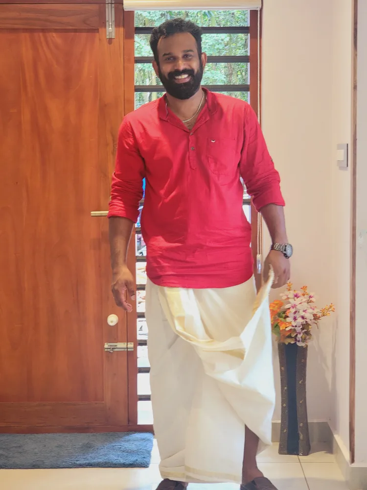 Thomas Dhillan profile