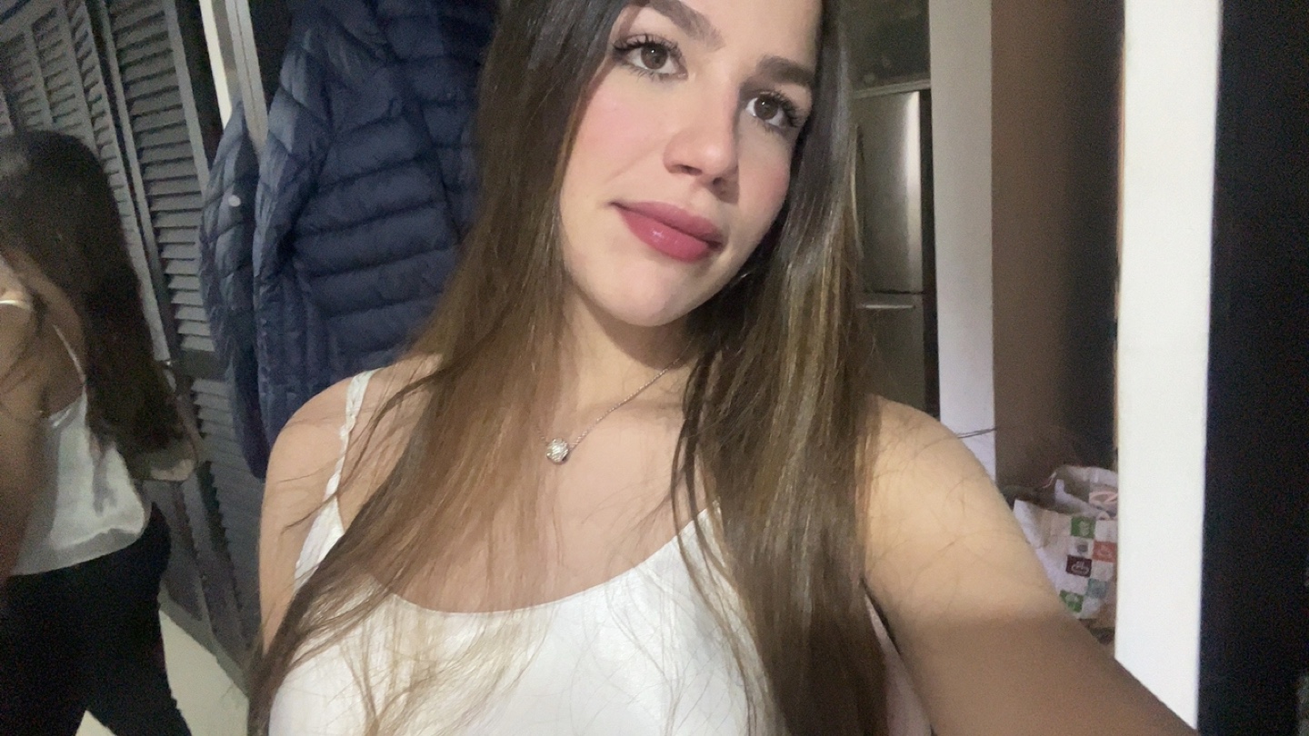 Daniela Vasquez profile
