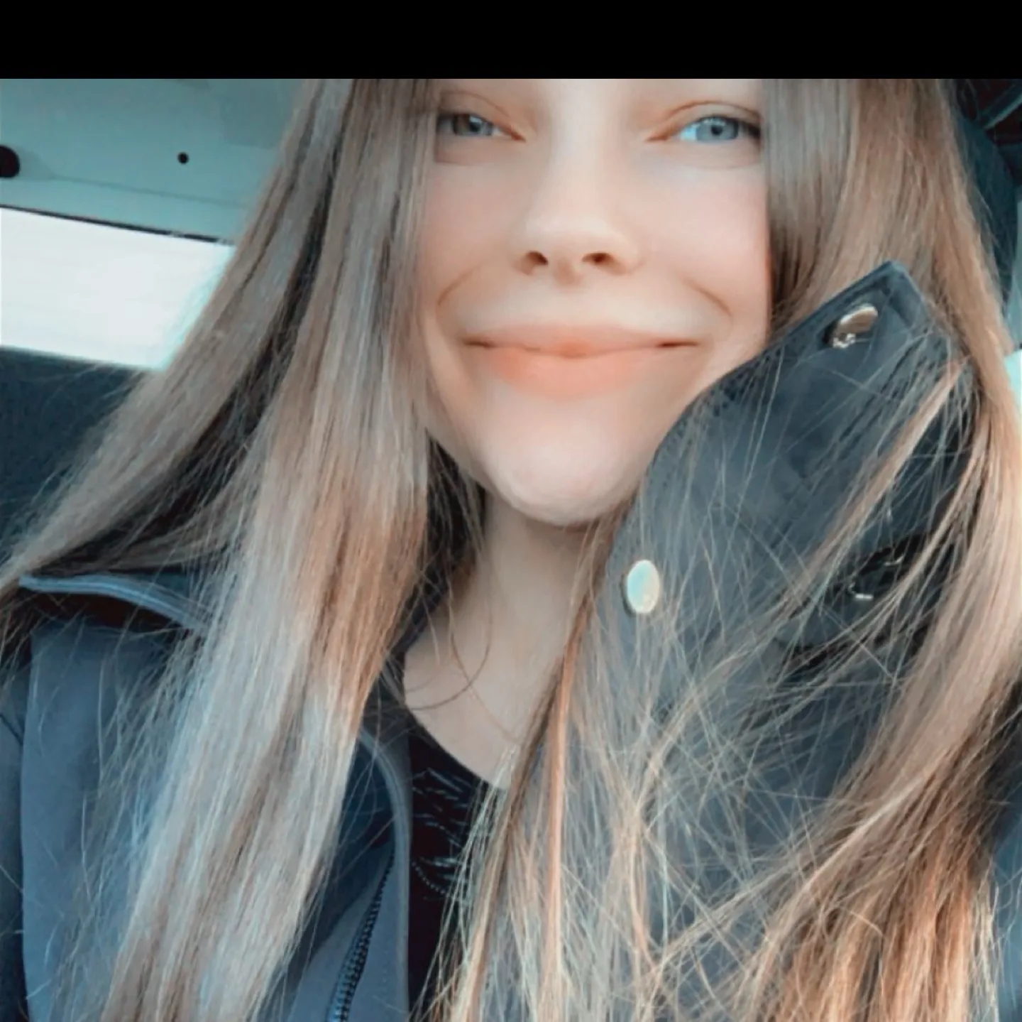 Lauren Amber profile