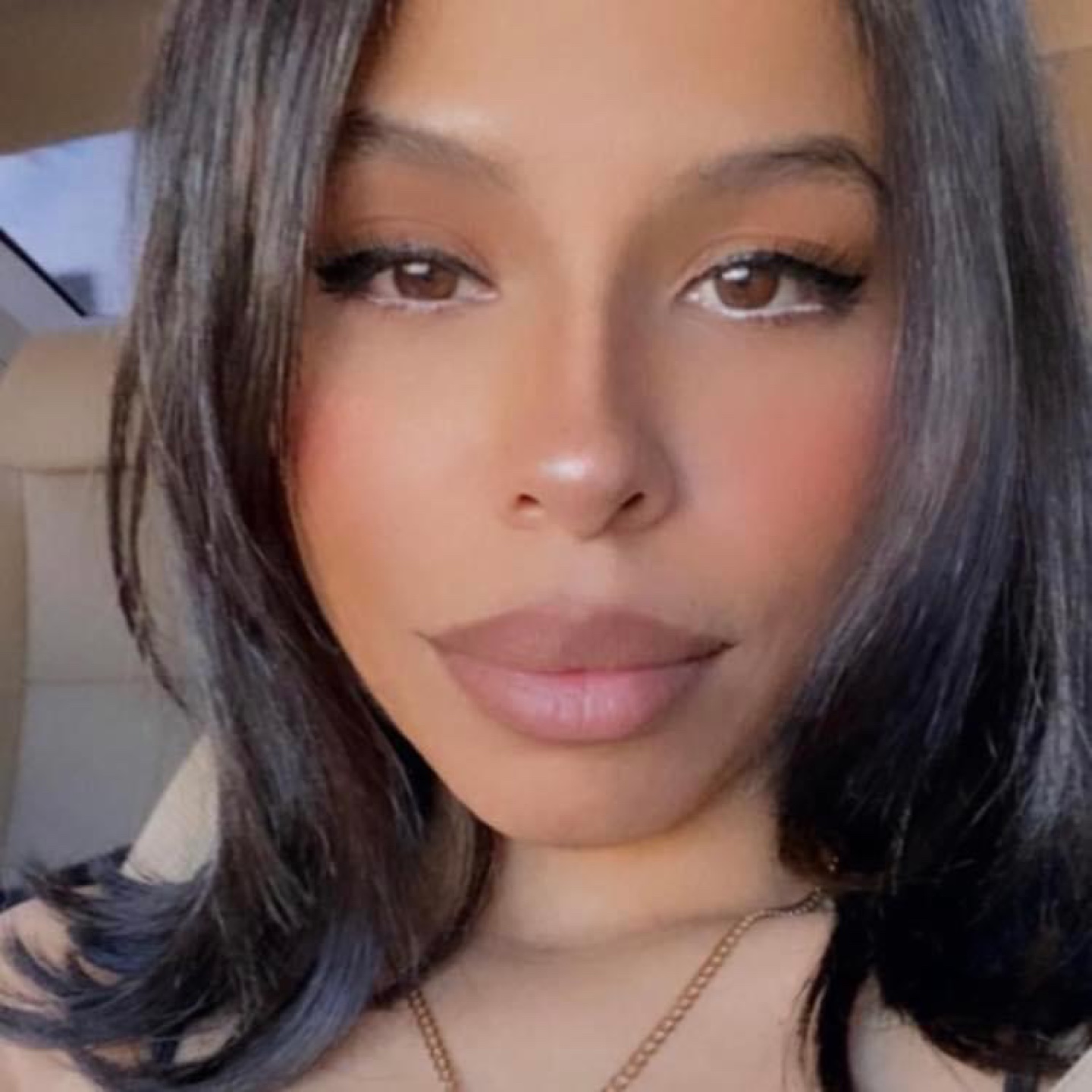 Stephanie Rivera profile