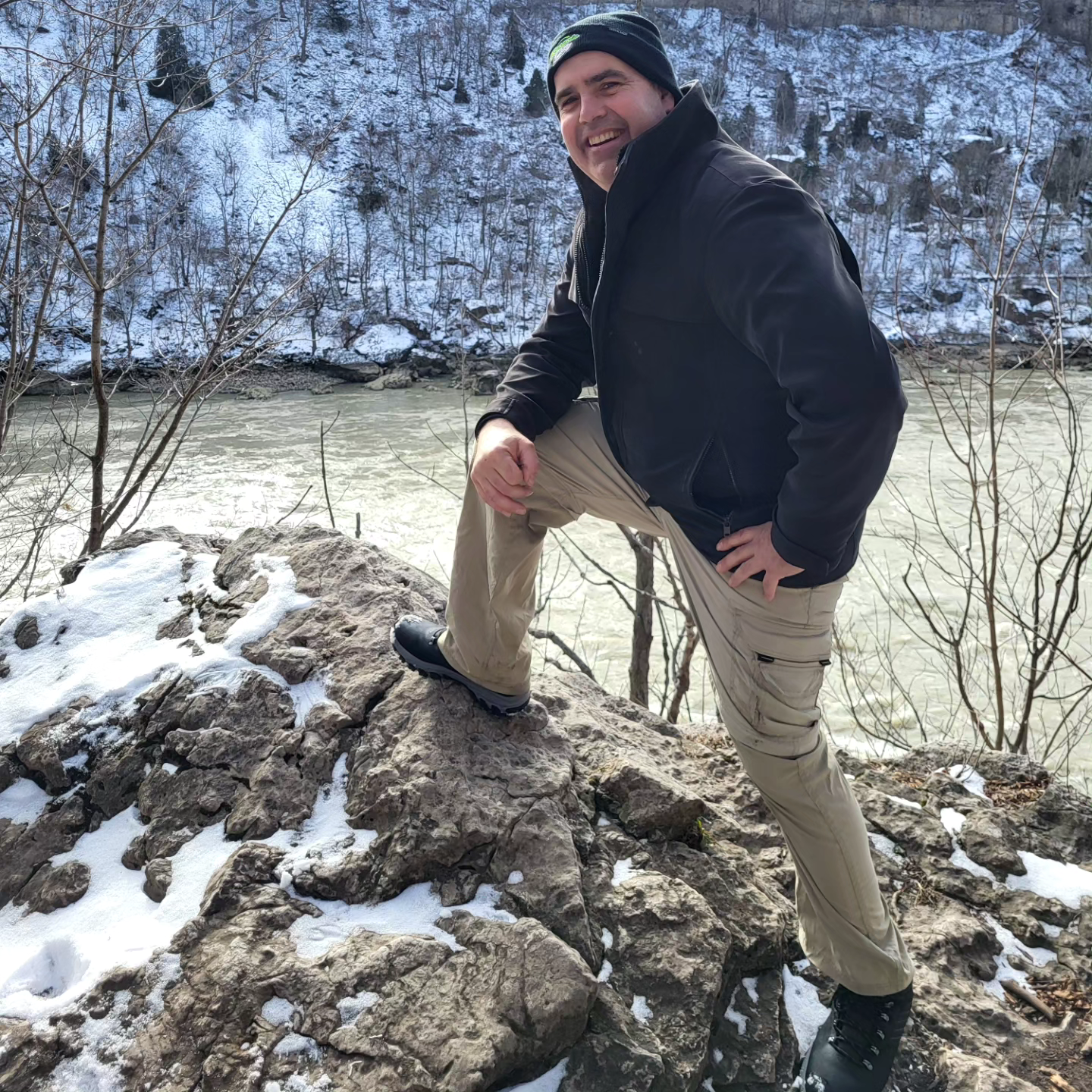 Greg Money profile