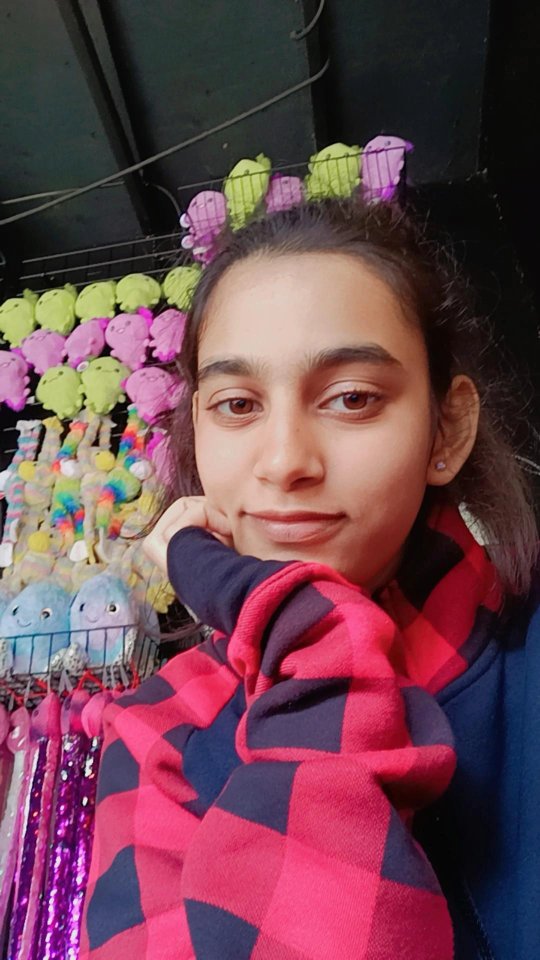 Dhriti Pandey profile