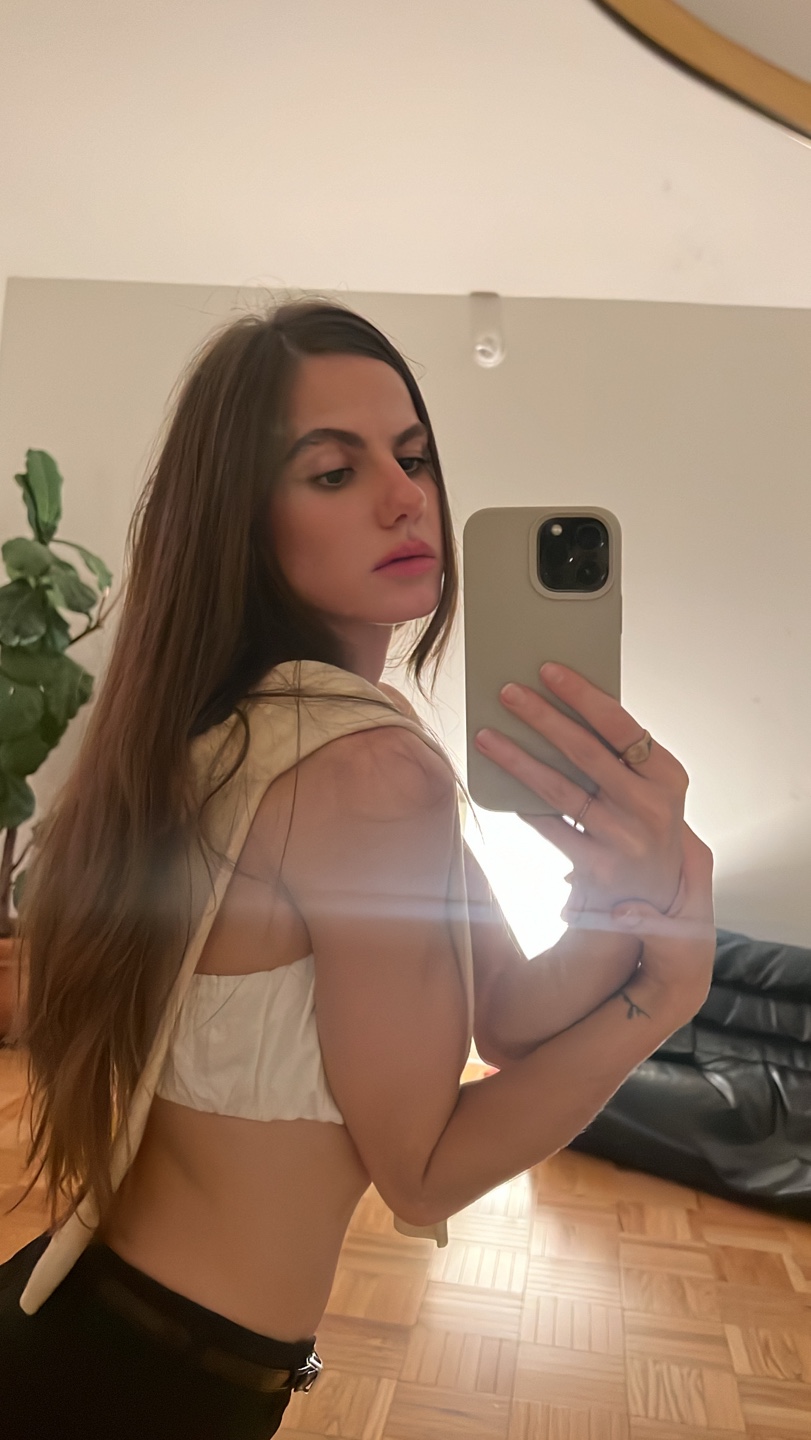 Joana profile
