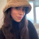 Laura V profile