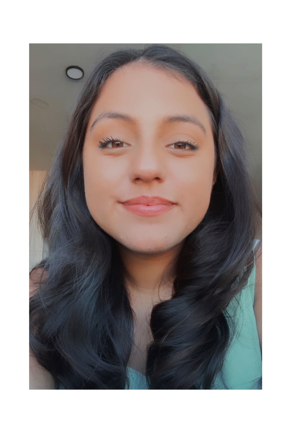 Valeria profile