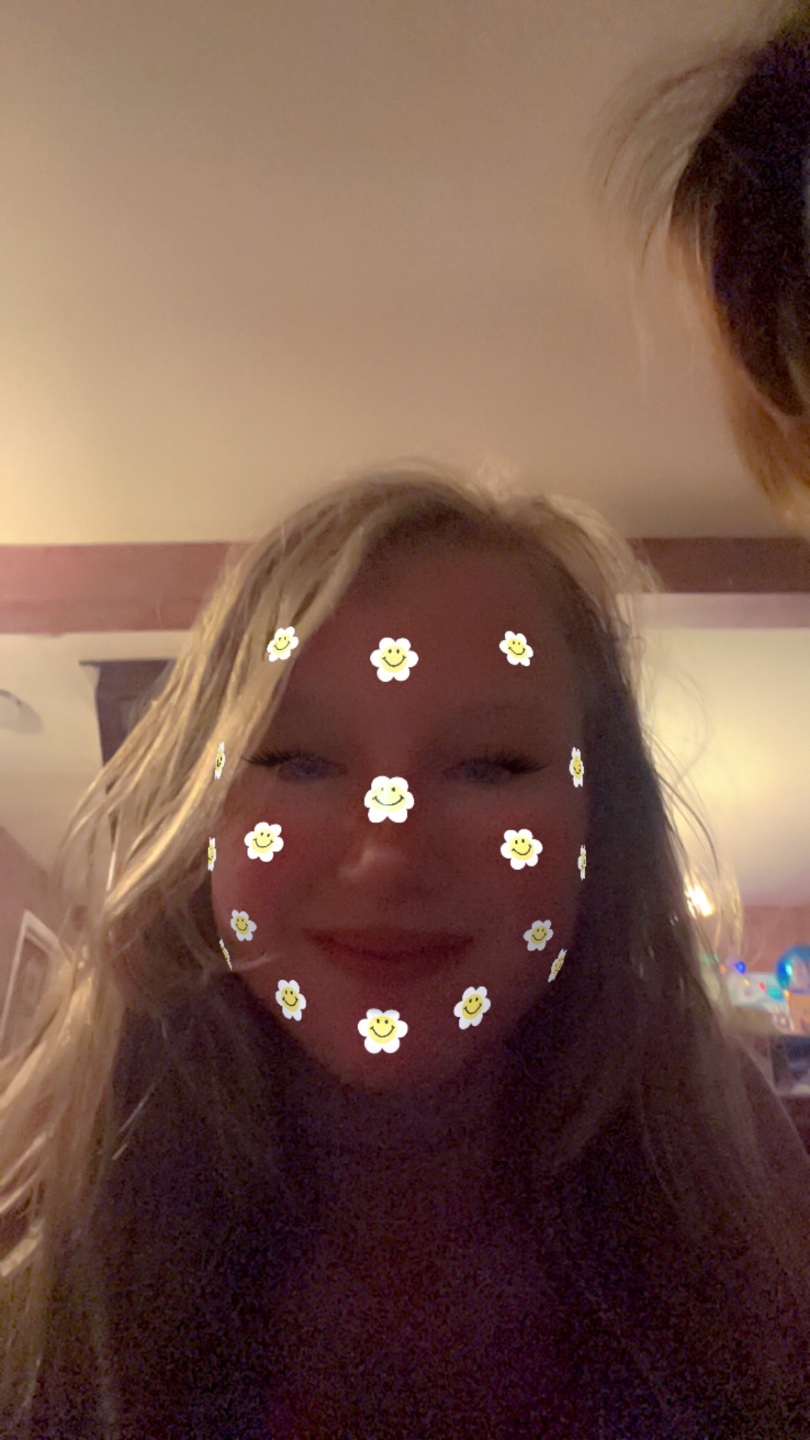 Lynne profile