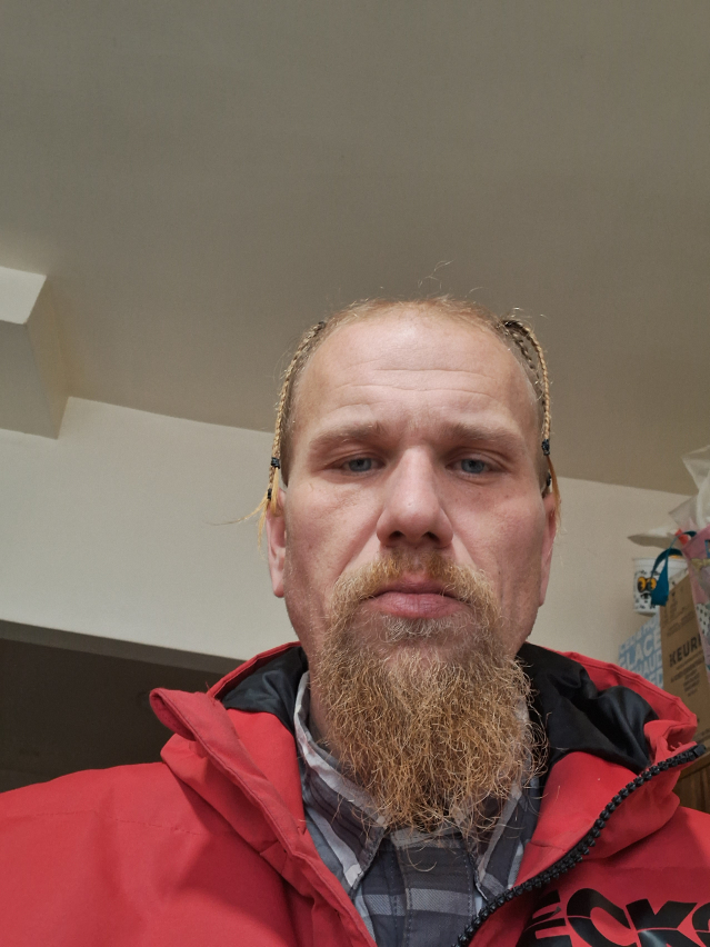 Danno ash profile