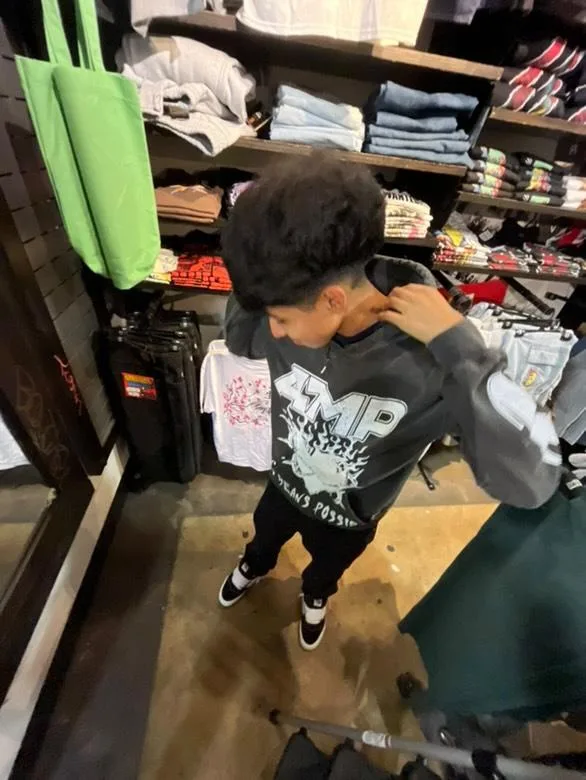 Chris Guaman profile