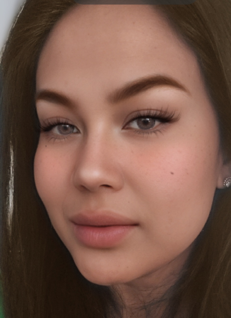 Mia MacDonald profile