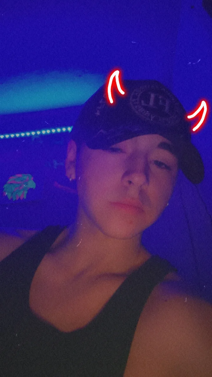 Macesion Bennett profile