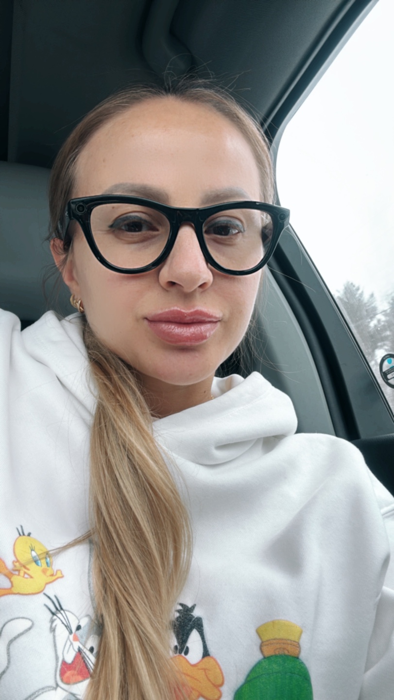 Juli profile