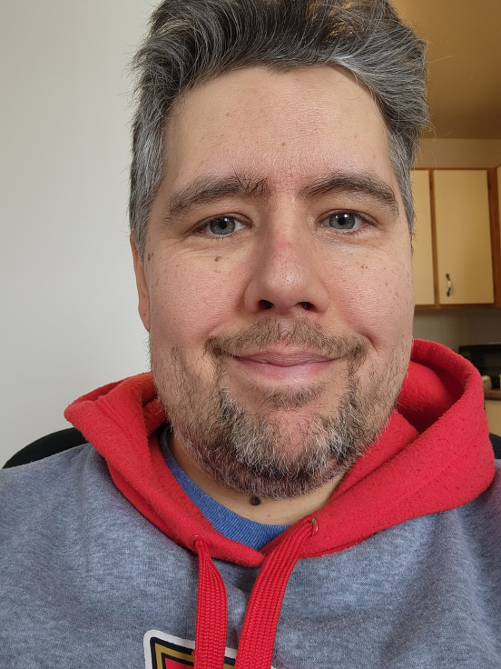 Luc Dupuis profile