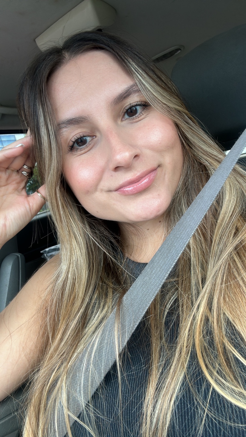 Daniela Gonzalez profile