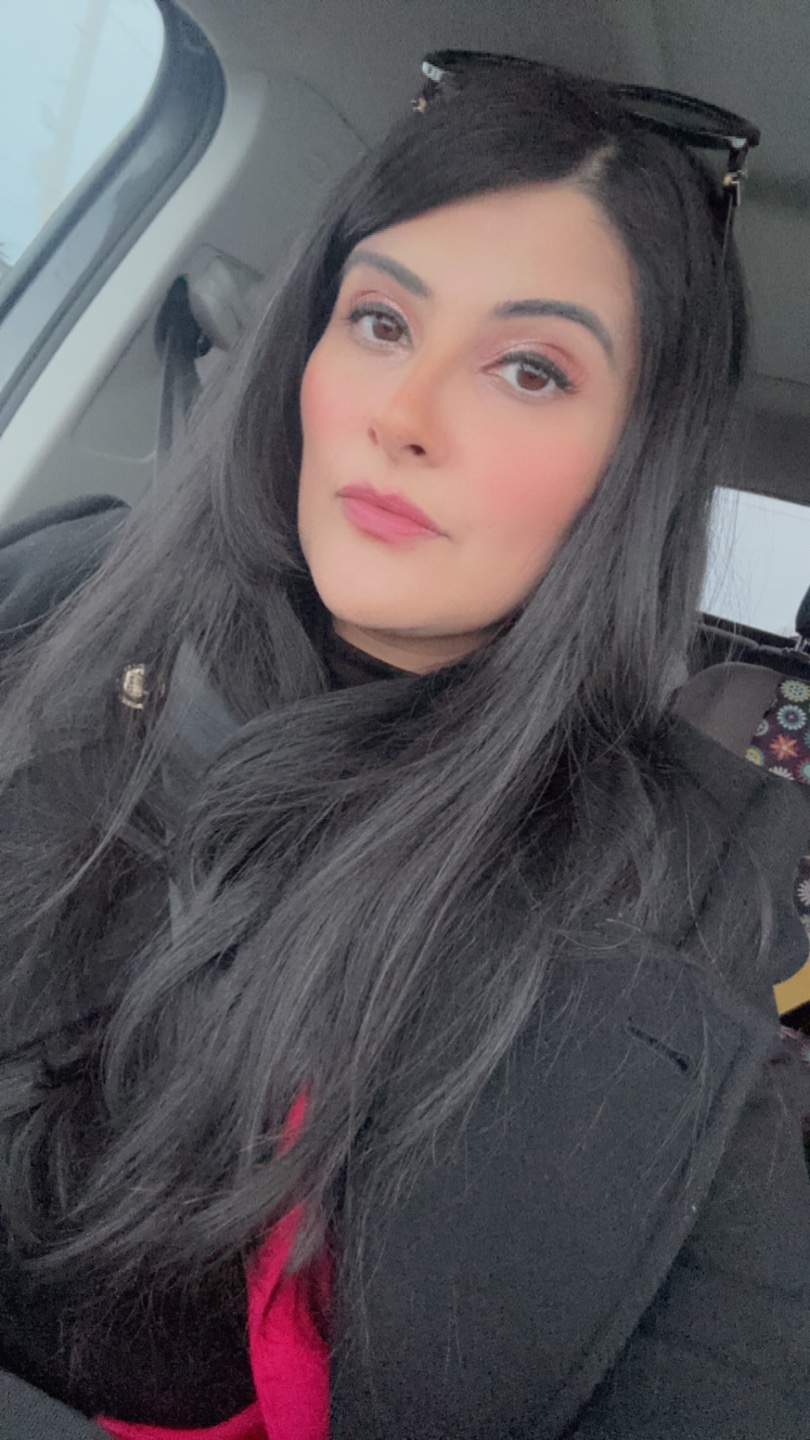 Fizza Jaffari profile
