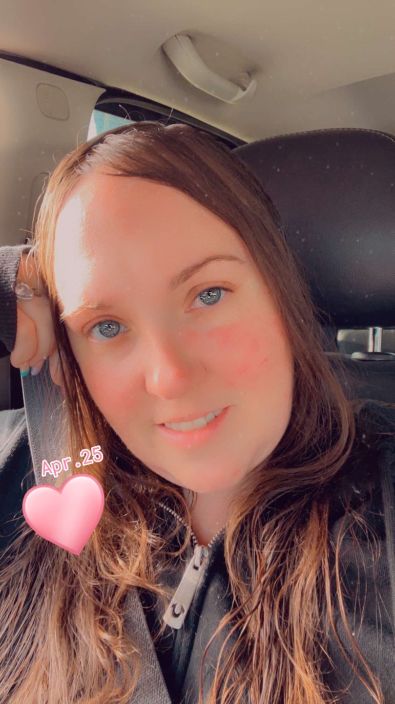 Kelly Lynn Robinson profile