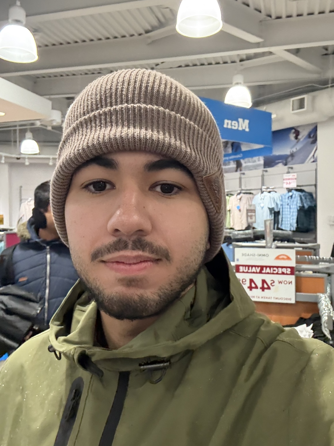 Aaron Mendez profile