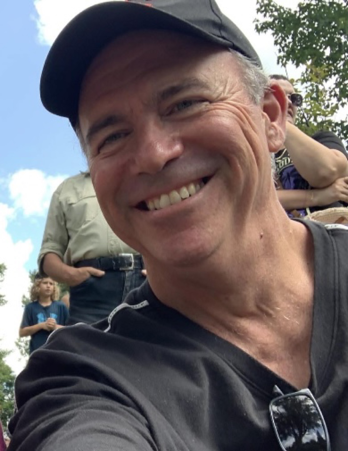 Ewen Parks profile