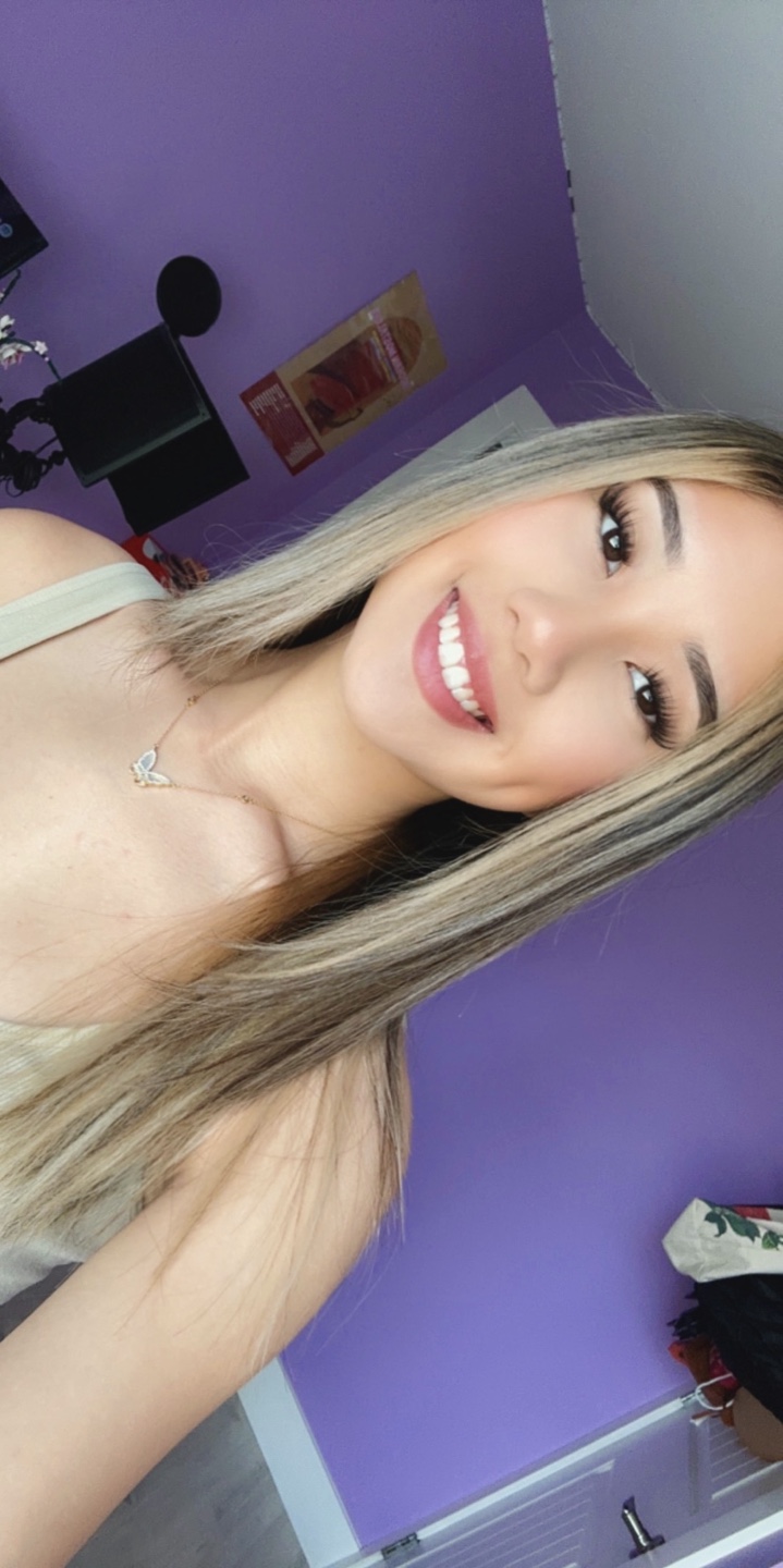 Mikaela Grace profile