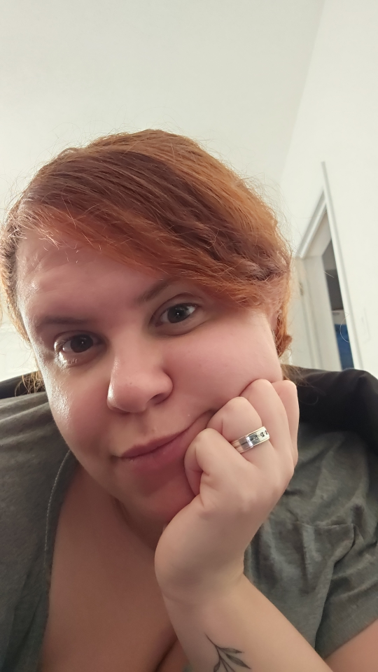 Francielly profile