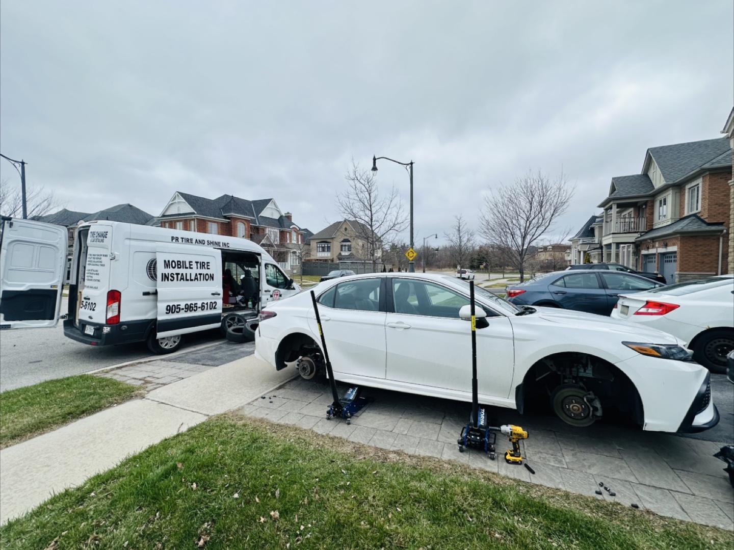 TIRE MOBILE SERVICE profile