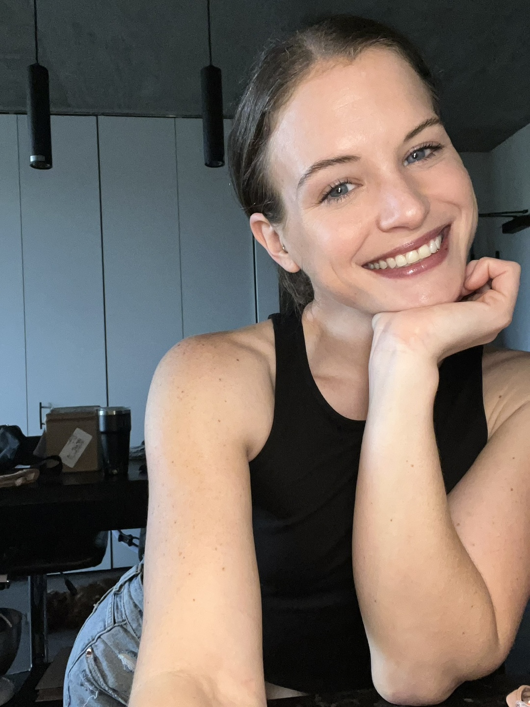 Annie profile