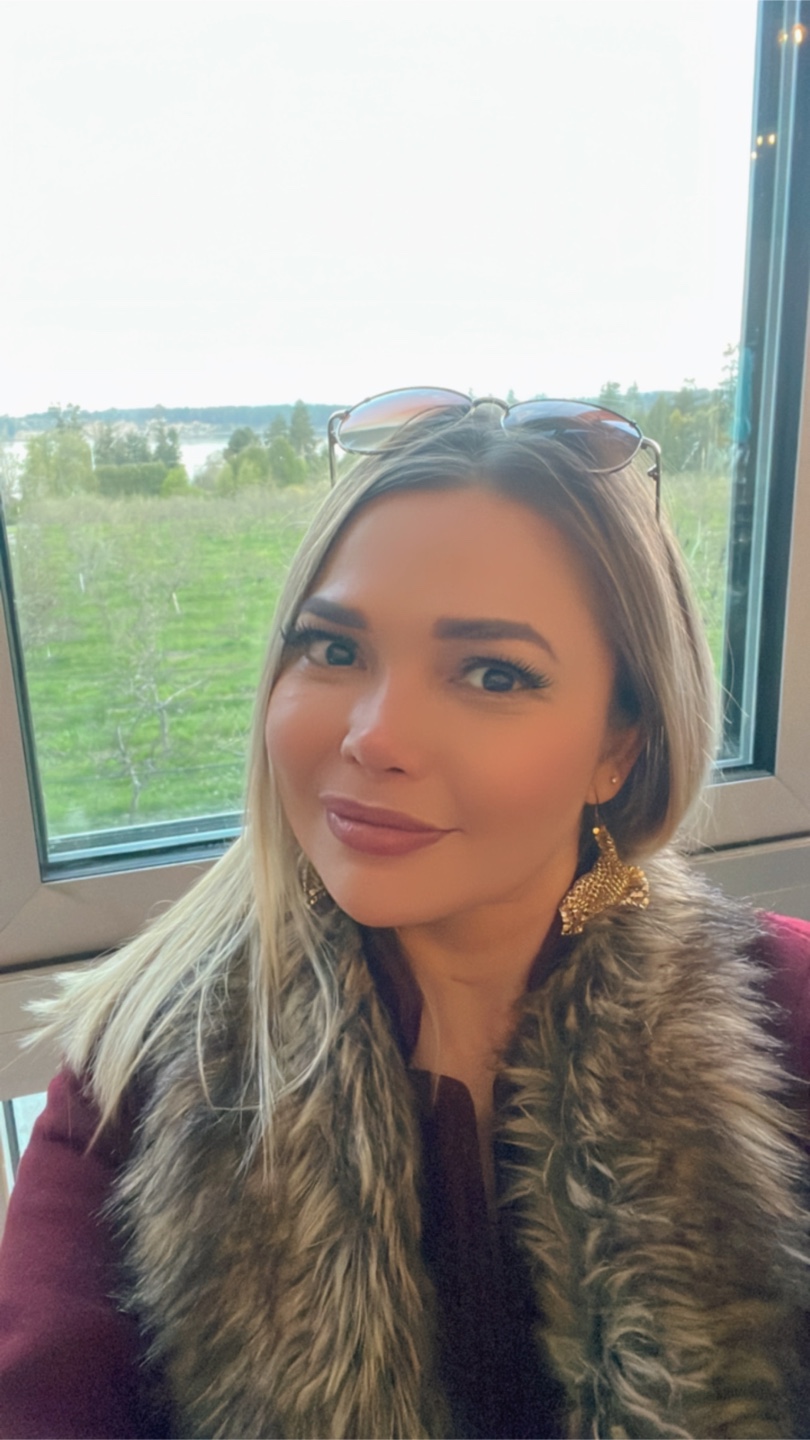 Claudia profile
